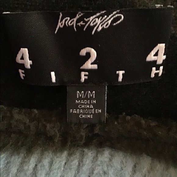 Wool top - Picture 2 of 4